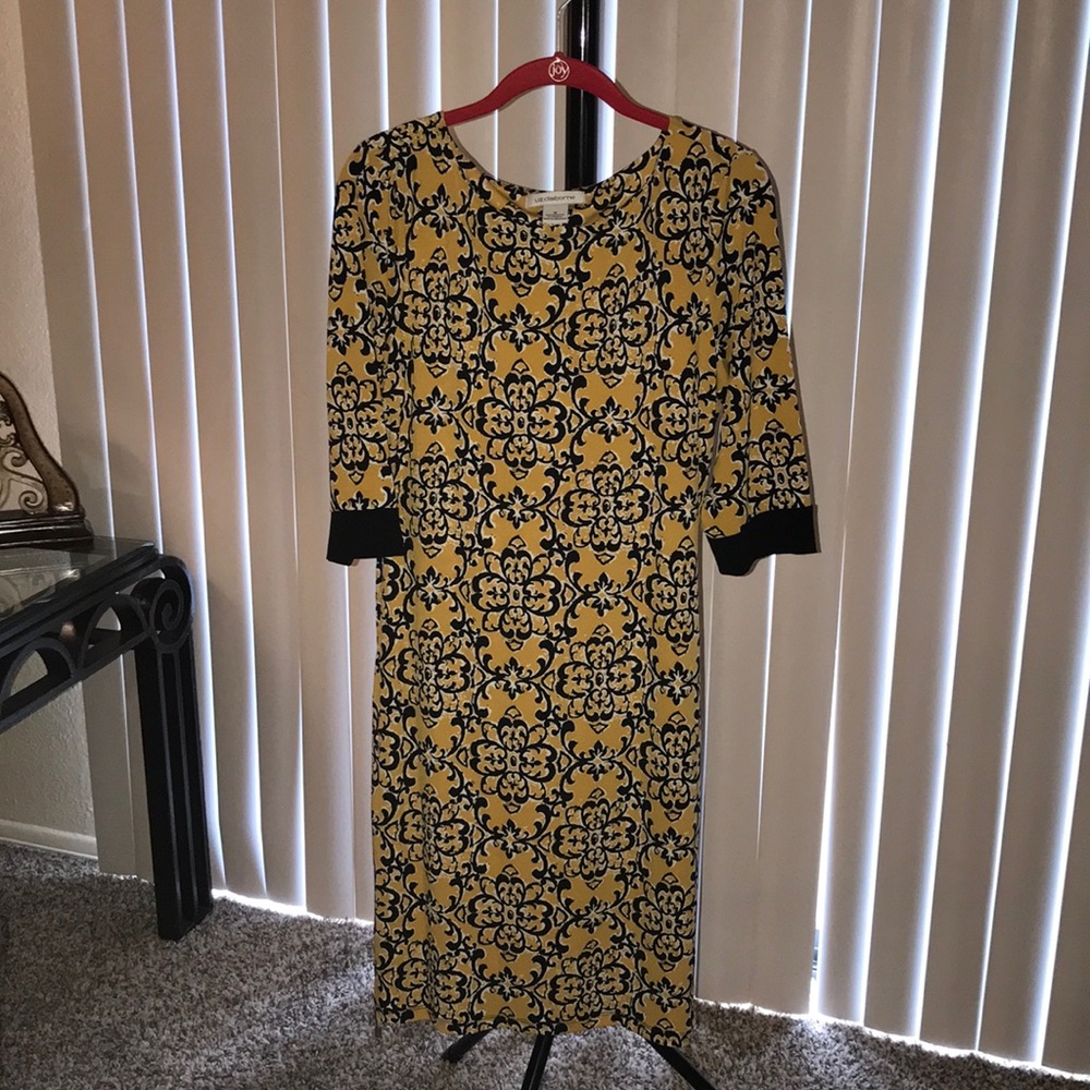 Yellow and Black Patterned Women's Midi Dress - Picture 12 of 12